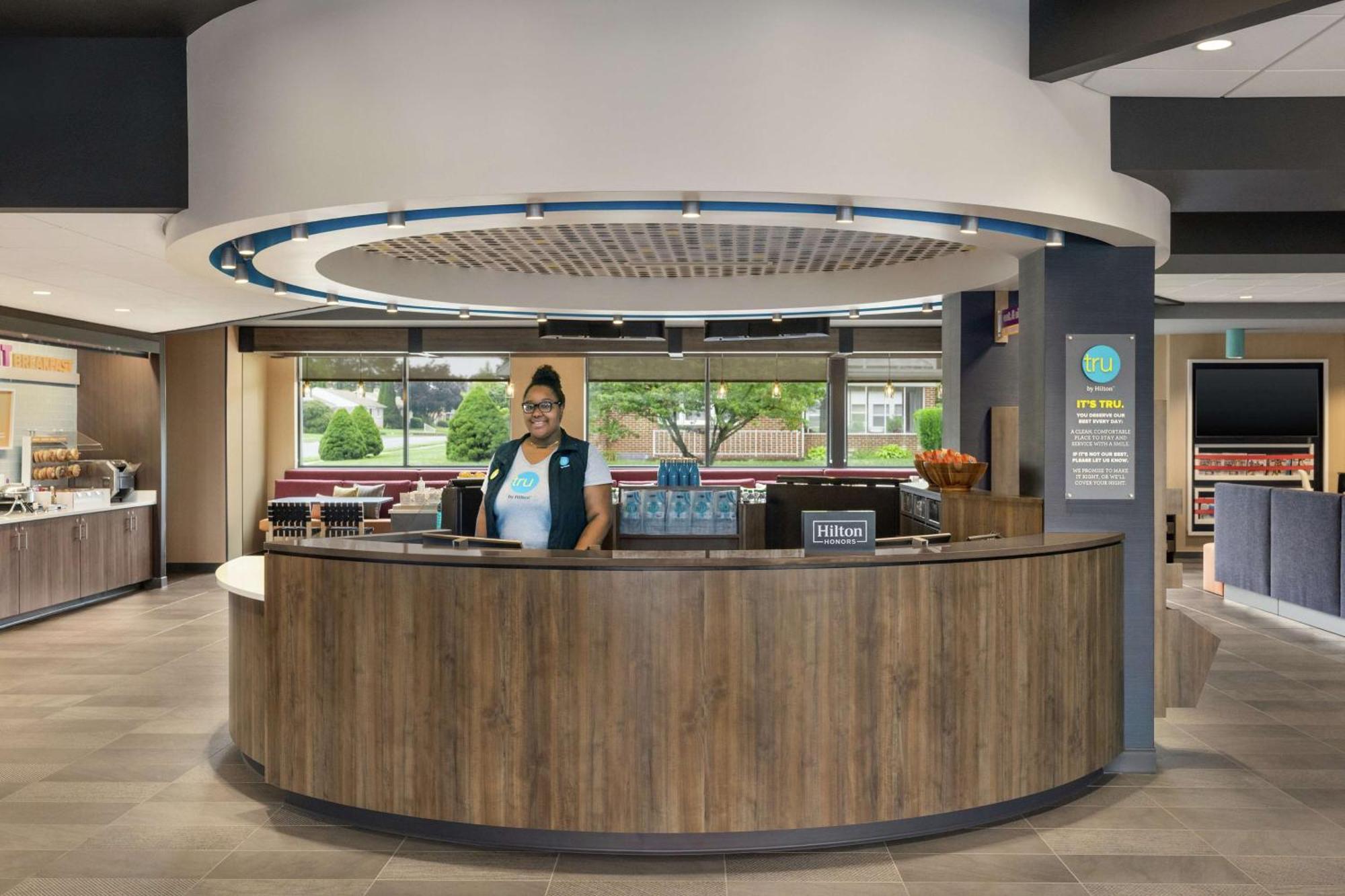 Tru By Hilton Hershey Chocolate Avenue Εξωτερικό φωτογραφία